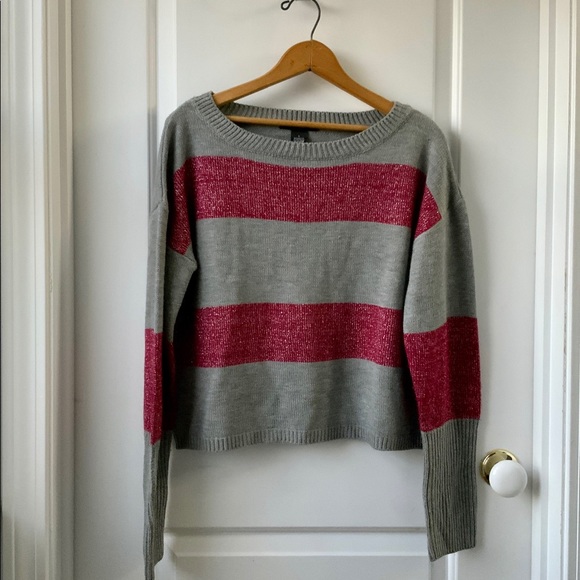 Grace Elements Cropped Crewneck Sweater NWT - Picture 2 of 8